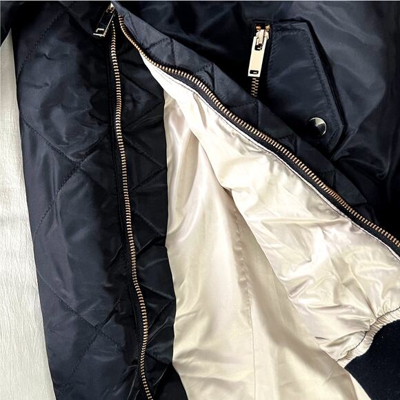 ♥️ Zara Oversized Black Bomber Jacket Women Side Zip Gold Zipper Size Small - Picture 7 of 9